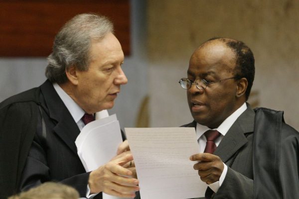 Lewandowski (esq.), assim como Barbosa (dir.), condenou Borba / Carlos Humberto/ SCO/ STF